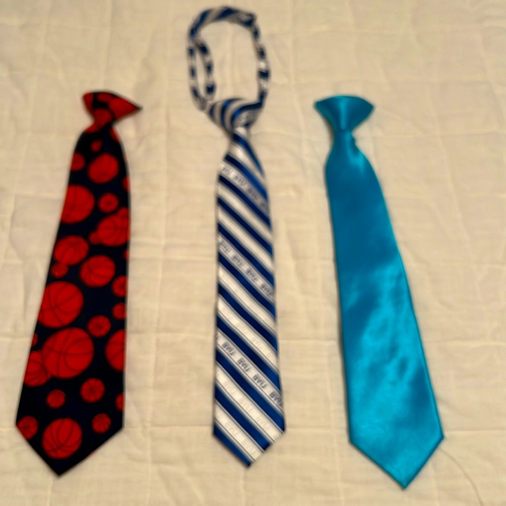 3 Boy’s neckties:  excellent, like new